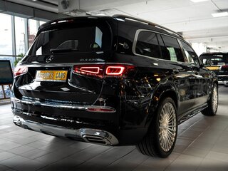 2022 Mercedes-Benz Maybach GLS 600 I, чёрный, 22900000 рублей, вид 2