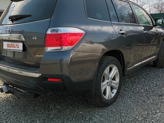 2011 Toyota Highlander II (XU40) Рестайлинг, серый, 2380000 рублей, вид 3