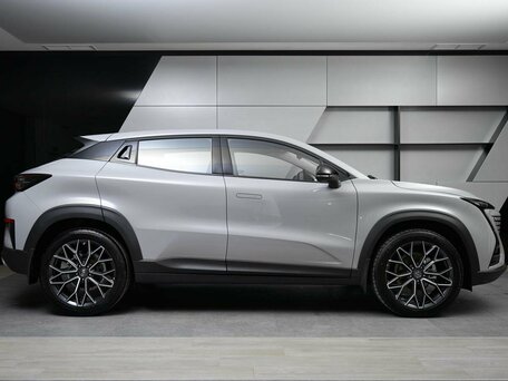 2024 Changan UNI-T I, серый, 3309900 рублей, вид 5