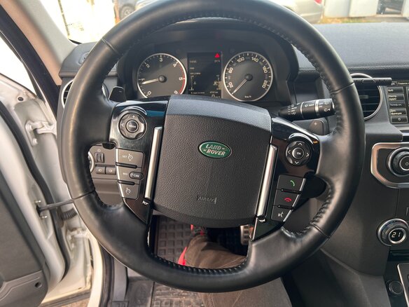 2013 Land Rover Discovery IV, белый, 2749000 рублей - вид 12
