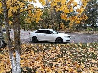 2013 Volkswagen Jetta VI, белый, 730000 рублей, вид 3