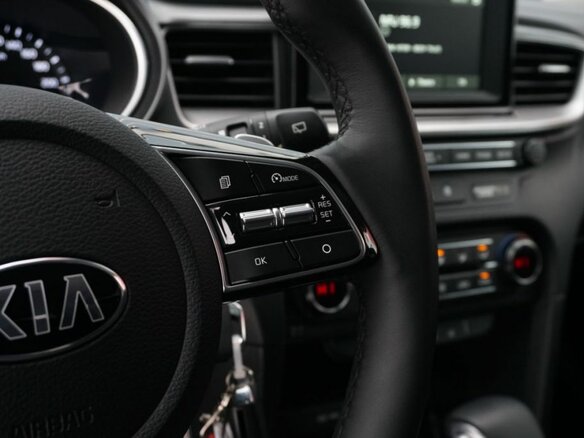 2020 Kia Ceed III, синий - вид 12