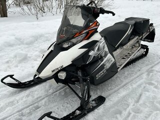 2013 Arctic Cat XF-Series, белый, 790000 рублей, вид 3
