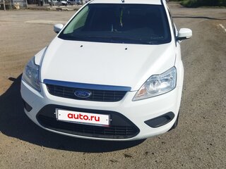 2010 Ford Focus II Рестайлинг, белый, 609000 рублей, вид 1