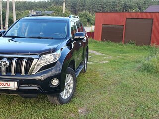 2014 Toyota Land Cruiser Prado 150 Series Рестайлинг 1, чёрный, 4000000 рублей, вид 2