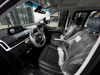 2024 Hyundai Staria I, чёрный, 9500000 рублей, вид 5