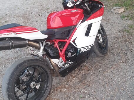 2010 Ducati 848, красный, 600000 рублей, вид 3