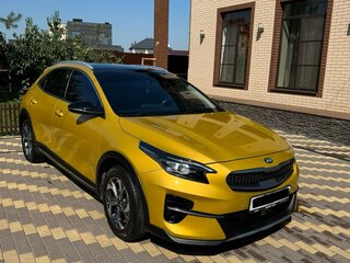 2020 Kia XCeed I, жёлтый, 1800000 рублей, вид 3