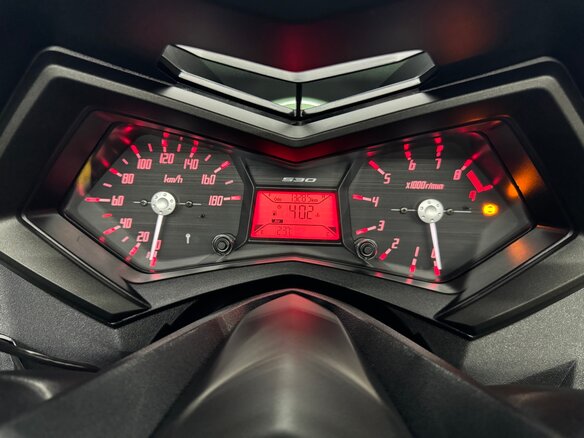 2012 Yamaha TMAX, серый, 750000 рублей - вид 13