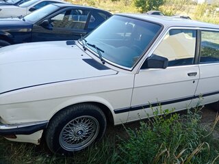 1986 BMW 5 серии 518 II (E28), белый, 150000 рублей, вид 1