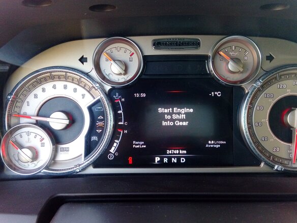 2013 Dodge RAM IV (DS/DJ), чёрный - вид 3