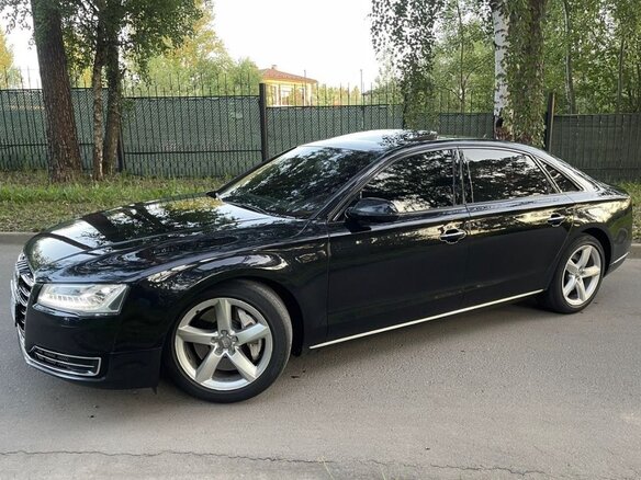 2014 Audi A8 Long III (D4) Рестайлинг, чёрный, 2150000 рублей - вид 1