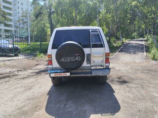 1994 Isuzu Bighorn II, белый, 320000 рублей, вид 3
