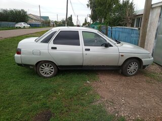 2005 Lada (ВАЗ) 2110, серебристый, 180000 рублей, вид 2