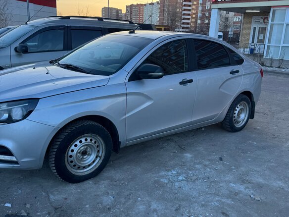 2018 Lada (ВАЗ) Vesta I, серый, 770000 рублей - вид 3