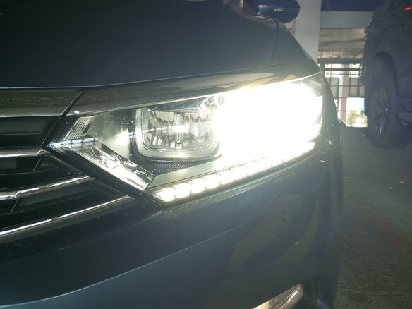 2018 Volkswagen Passat DSG7 B8, голубой, 2450000 рублей - вид 22
