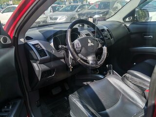 2008 Mitsubishi Outlander II, красный, 950000 рублей, вид 5