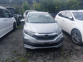 2019 Honda Shuttle II Рестайлинг, серебристый, 1800000 рублей, вид 4