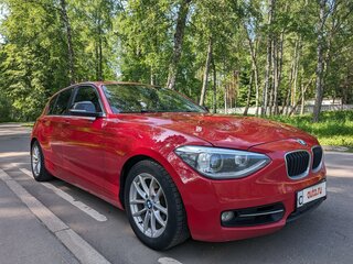 2012 BMW 1 серии 118i II (F20/F21), красный, 1250000 рублей, вид 4