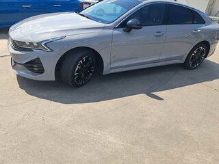 2022 Kia K5 III, серый, 2900000 рублей, вид 4