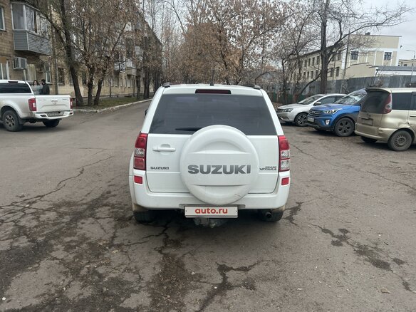 2008 Suzuki Grand Vitara II Рестайлинг, белый, 800000 рублей - вид 2