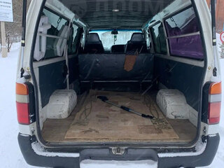 1998 Toyota HiAce H100, белый, 1300000 рублей, вид 5
