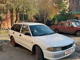1999 Mitsubishi Libero I Рестайлинг, белый, 200000 рублей, вид 3