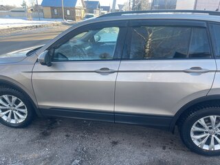 2020 Volkswagen Tiguan II, коричневый, 1650000 рублей, вид 4