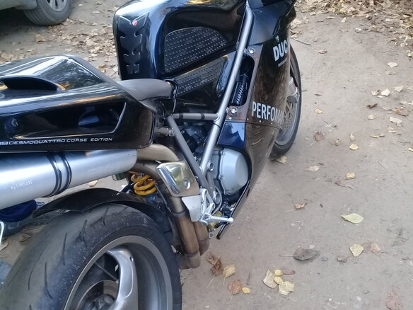 2001 Ducati 748, чёрный - вид 2