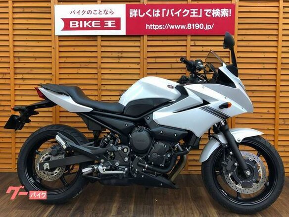 2016 Yamaha XJ600, белый, 550000 рублей