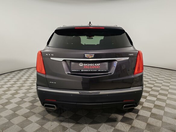 2017 Cadillac XT5 I, серый, 2219000 рублей - вид 5