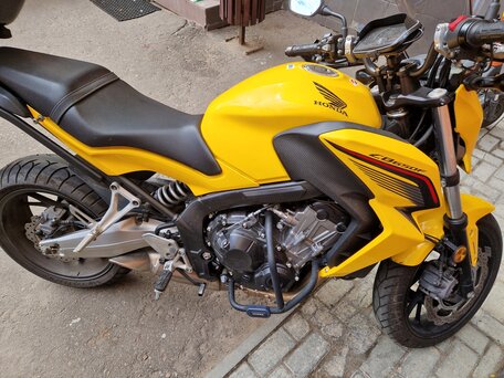 2014 Honda CB 650F, жёлтый, 510000 рублей, вид 4