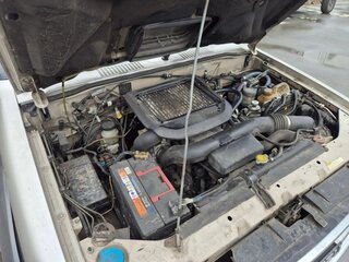 1998 Isuzu Bighorn II, серый, 750000 рублей, вид 3