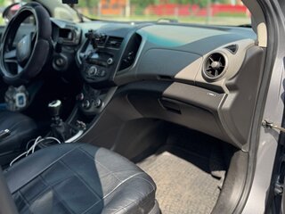 2012 Chevrolet Aveo II, серый, 750000 рублей, вид 4