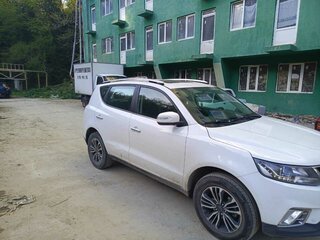 2019 Geely Emgrand X7 I Рестайлинг 2, белый, 1650000 рублей, вид 4