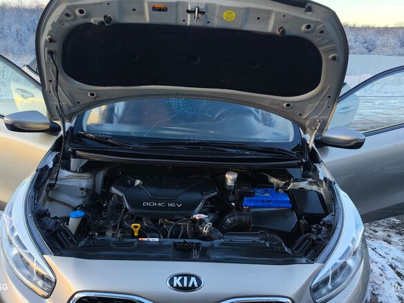 2015 Kia Ceed II, серебристый, 950000 рублей - вид 13