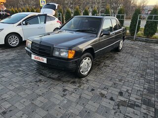 1993 Mercedes-Benz 190 (W201), чёрный, 400400 рублей, вид 3