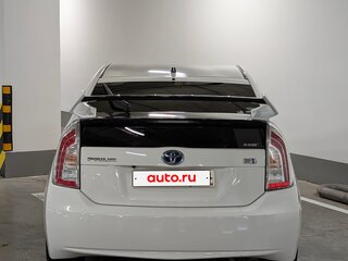 2013 Toyota Prius III Рестайлинг (XW30), белый, 1220000 рублей, вид 4