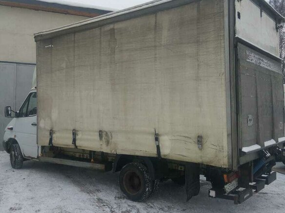 2004 Mercedes-Benz Sprinter, серебристый, 900000 рублей - вид 14