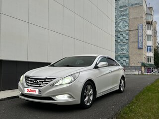 2010 Hyundai Sonata VI (YF), белый, 1100000 рублей, вид 1