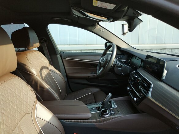 2018 BMW 5 серии M550d xDrive VII (G30/G31/G38), серый - вид 14