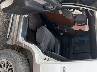 1998 Isuzu Bighorn II, белый, 990000 рублей, вид 2