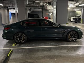 2020 BMW M8 Gran Coupe Competition I (F91/F92/F93), зелёный, 17000000 рублей, вид 3