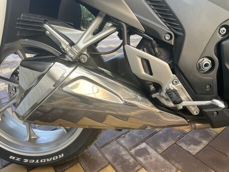 2010 Honda VFR 1200, белый, 830000 рублей, вид 2