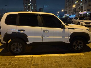 2023 Lada (ВАЗ) Niva Travel I, белый, 1100000 рублей, вид 2