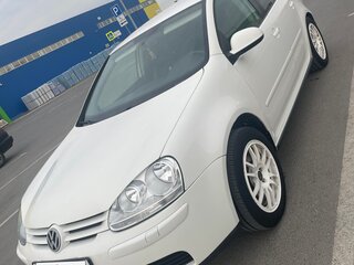 2007 Volkswagen Golf V, белый, 650000 рублей, вид 3