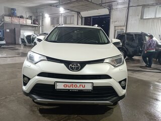 2016 Toyota RAV4 IV (XA40) Рестайлинг, белый, 2540000 рублей, вид 1