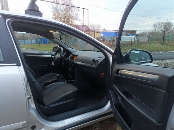 2011 Opel Astra H Рестайлинг, серебристый, 890000 рублей - вид 6