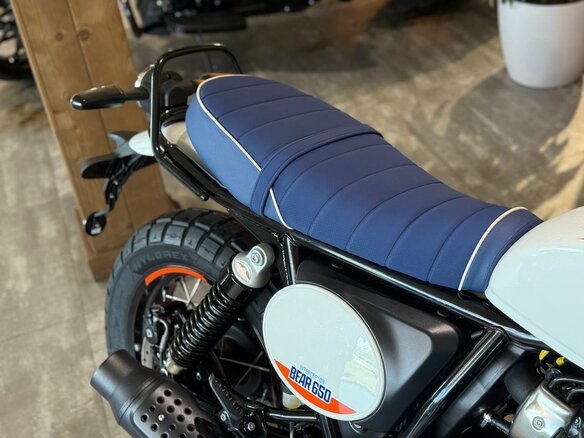 2026 Royal Enfield Bear 650, белый, 728000 рублей - вид 13