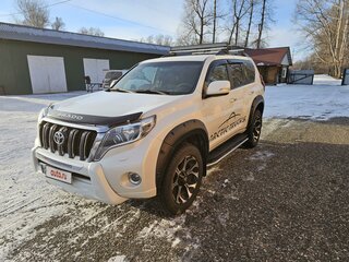 2013 Toyota Land Cruiser Prado 150 Series Рестайлинг 1, белый, 3650000 рублей, вид 1